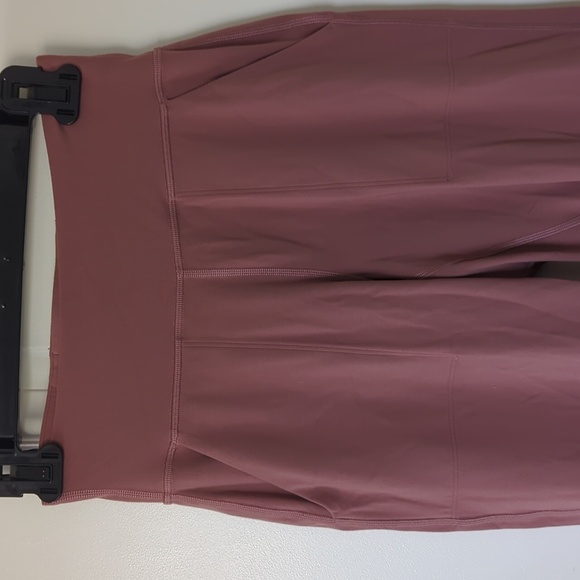 Lululemon Align Jogger Size 4 Mauve/Plum Color - Picture 2 of 5